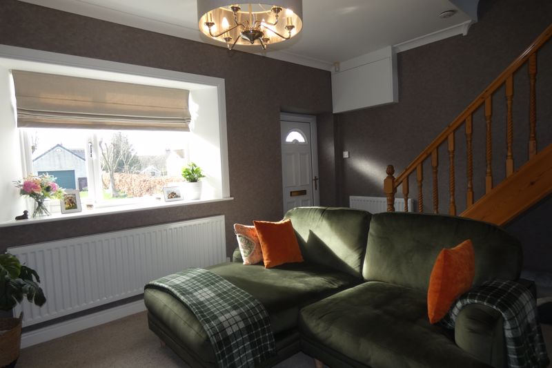 Lounge- click for photo gallery
